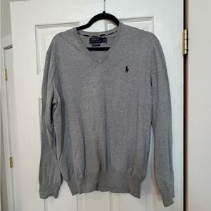 Ralph Lauren Men's V-Neck Sweater in Gray